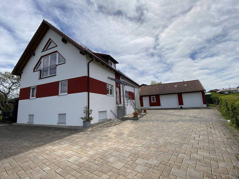 Traumhaftes Mehrgenerationenhaus in toller Lage, Wohnfläche ca 200 qm, 1015 qm Grund, Bj 19682002