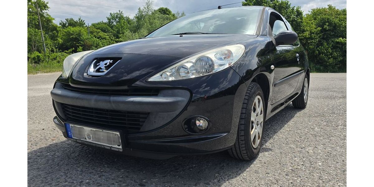 Peugeot 206 111.000 km 2.290 &euro; Hohenlinden 85664