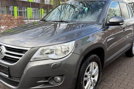VW Tiguan 238.000 km 6.299 &euro; Lübeck 23560