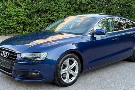 Audi A5 102.000 km 17.990 &euro; München 81375