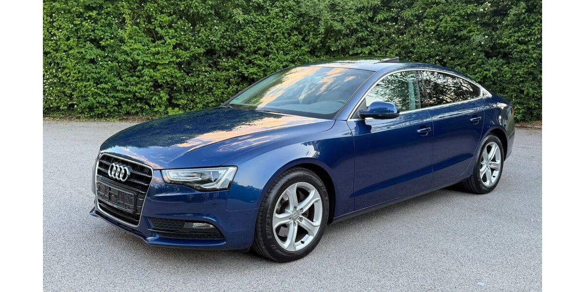 Audi A5 102.000 km 17.990 &euro; München 81375