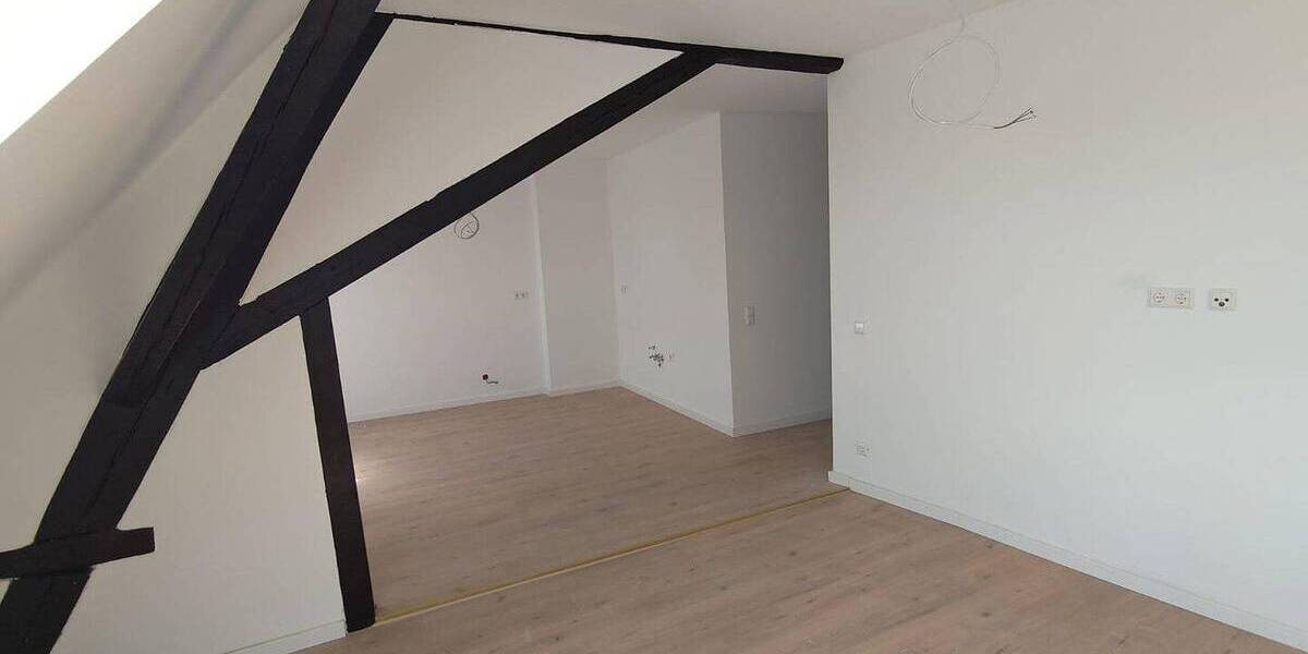 Etagenwohnung Bellheim - 2 Zimmer, 93 m&sup2;, 220.000&euro; | Angebot:26500042