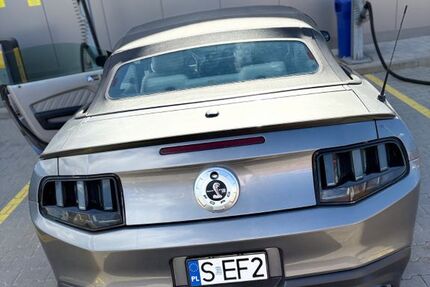 Ford Mustang 94.000 km 13.800 &euro; Bernau 16321