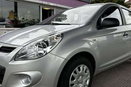 Hyundai i20 74.535 km 4.990 € Kabelsketal OT Gröbers 06184