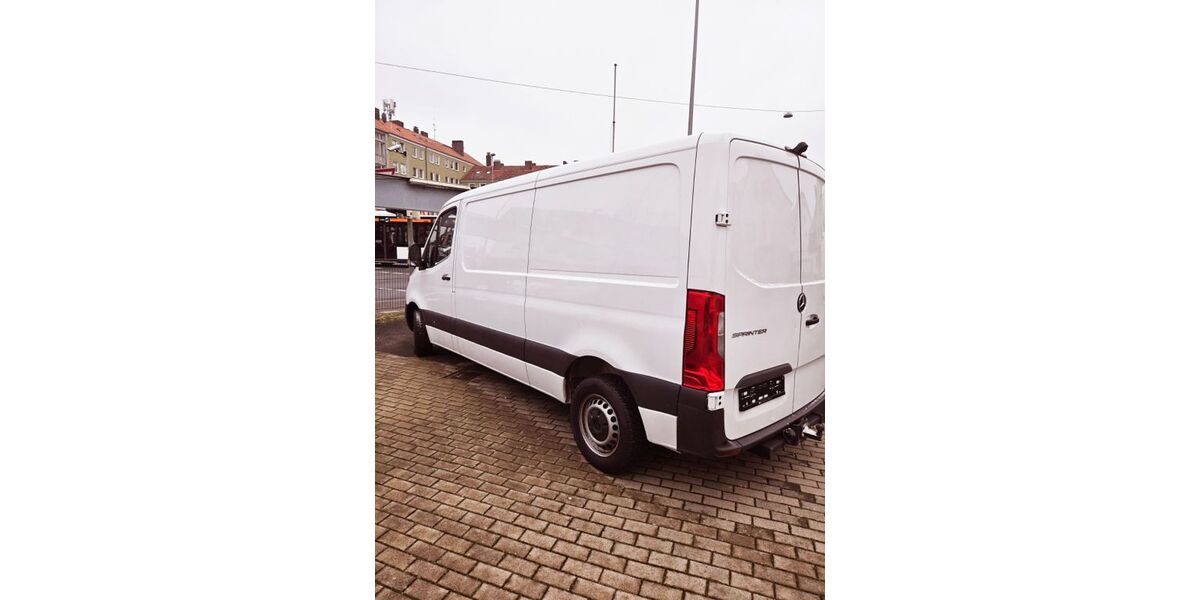 Mercedes-Benz Sprinter 88.190 km 22.200 &euro; Bielefeld 33607