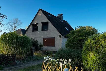 Haus Quickborn - 7 Zimmer, 150 m&sup2;, 560.000&euro; | Angebot:26688778