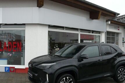 Toyota Yaris Cross 45.000 km 23.990 &euro; Cham 93413