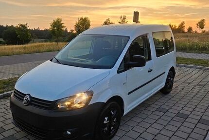 VW Caddy 238.000 km 6.400 &euro; Augsburg 86150