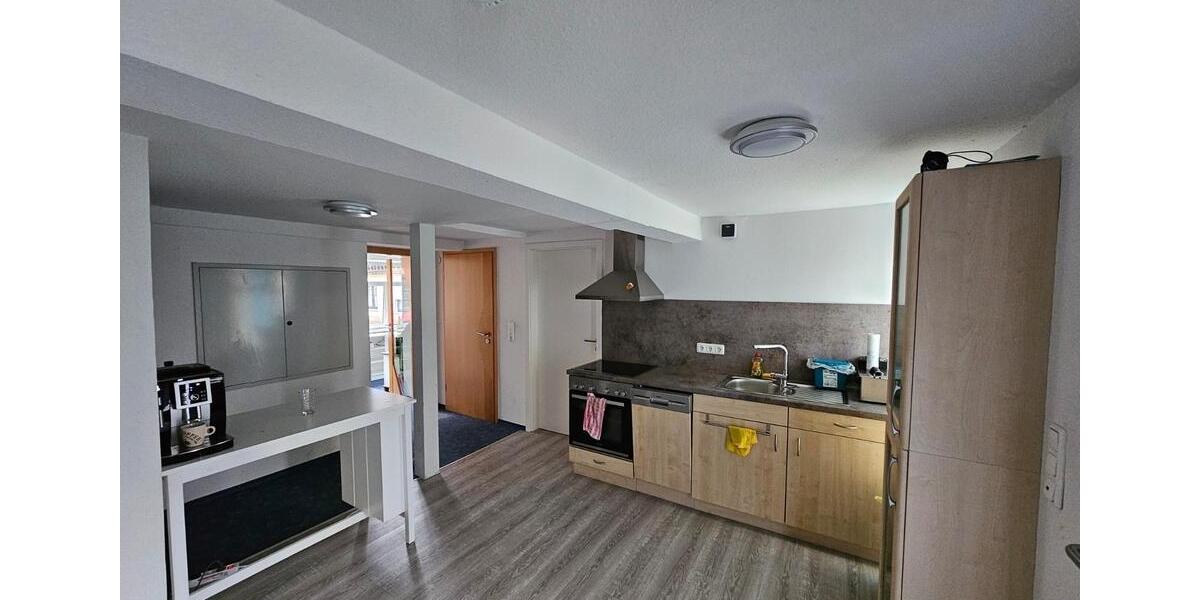 Mehrfamilienhaus, Wohnhaus Zeitlofs - 10 Zimmer, 260 m&sup2;, 265.000&euro; | Angebot:27069359