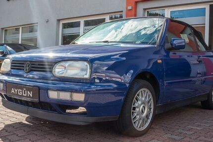 VW Golf 271.100 km 1.495 &euro; Schlüchtern 36381