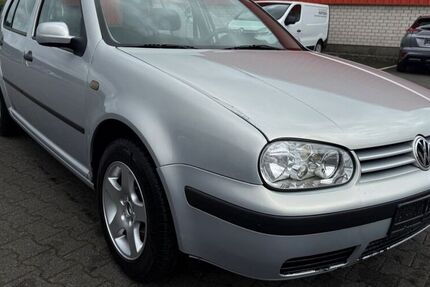 VW Golf