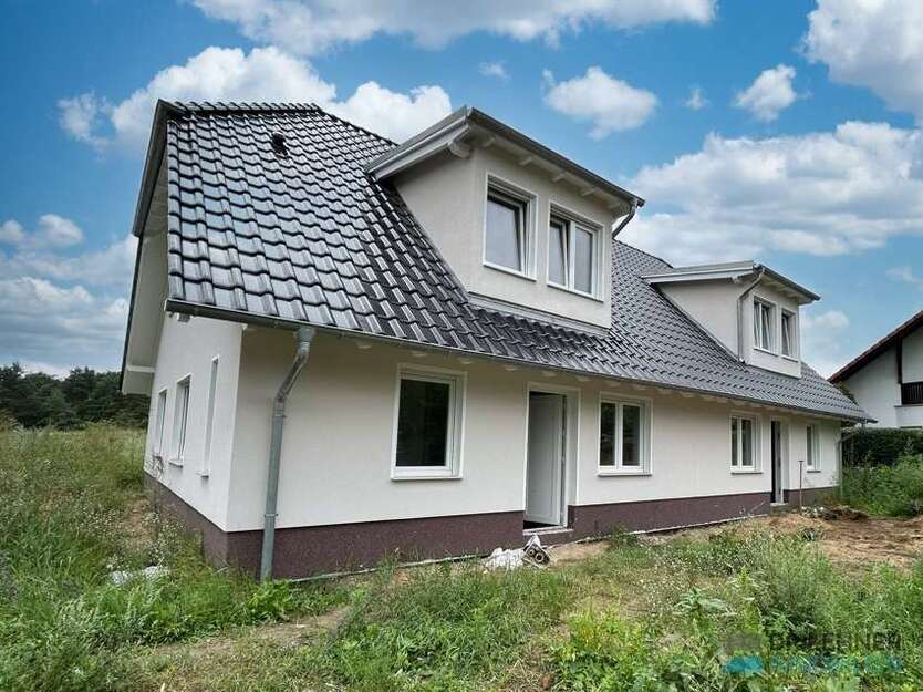 Haus zum Mieten in Havelberg 993 € 135 m²