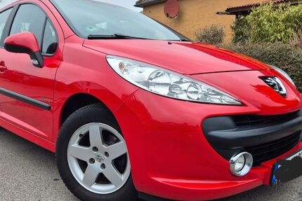Peugeot 207 100.600 km 2.850 &euro; Bad Salzdetfurth 31162