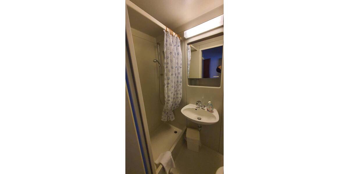 3-Sterne-Hotel mit 30 Zimmern und davor liegenden Baugrundstück 3 zimmer