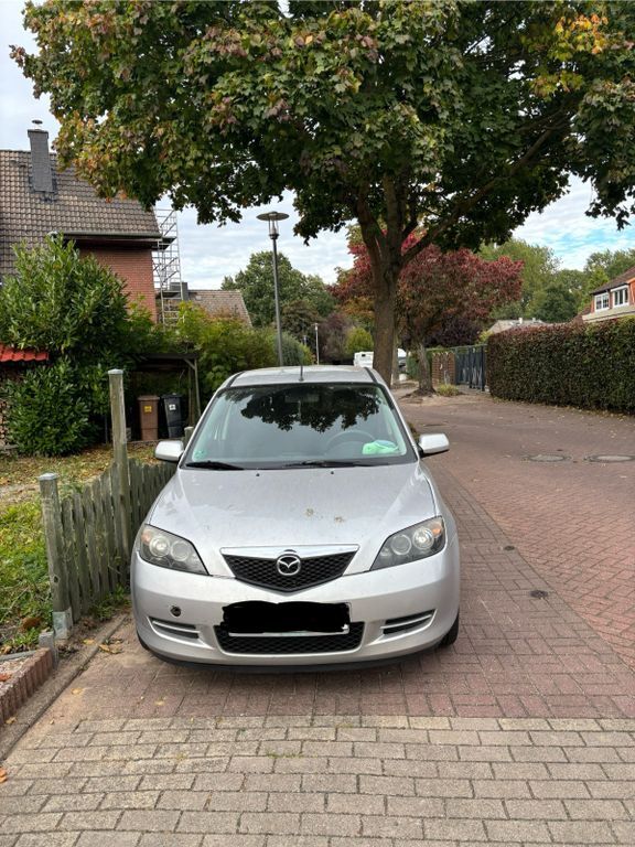 Mazda 2 152.000 km 2.250 € Hamburg 20537