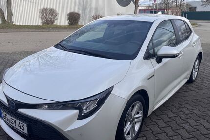 Toyota Corolla 123.000 km 15.500 &euro; Gernsheim 64579