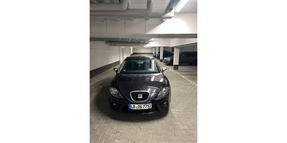 Seat Leon 270.000 km 5.500 &euro; Ludwigsburg 71642
