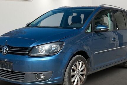 VW Touran 319.265 km 2.999 &euro; Berlin 12681
