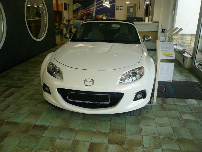 Mazda MX-5 137.800 km 19.970 € Salzgitter-Lebenstedt 38228