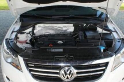 VW Tiguan 104.000 km 7.490 &euro; Merseburg 06217