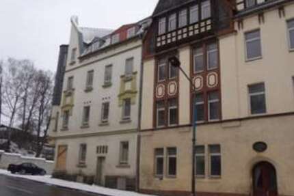 Wohnung zum Kaufen in Werdau 32.000 € 60 m² 3 zimmer