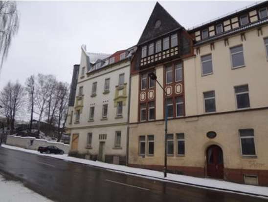 Wohnung zum Kaufen in Werdau 32.000 € 60 m² 3 zimmer