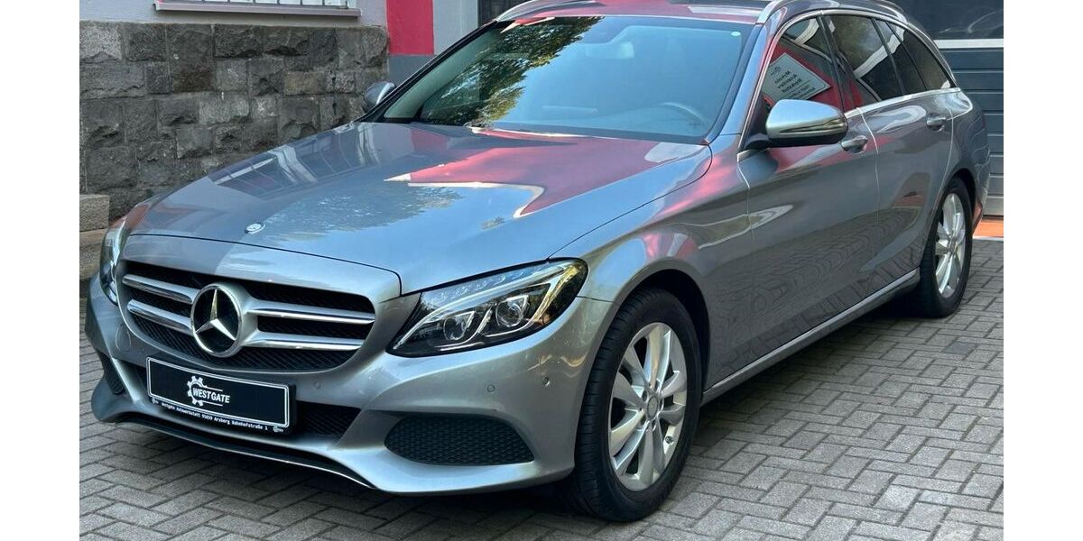 Mercedes-Benz C 220 146.176 km 14.490 &euro; Arzberg 95659