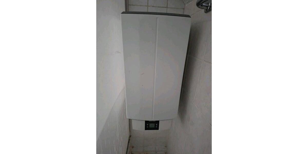 Dachgeschoßwohnung Reutlingen Reutlingen (Kernstadt) - 3.5 Zimmer, 78 m&sup2;, 730&euro; | Angebot:25992496