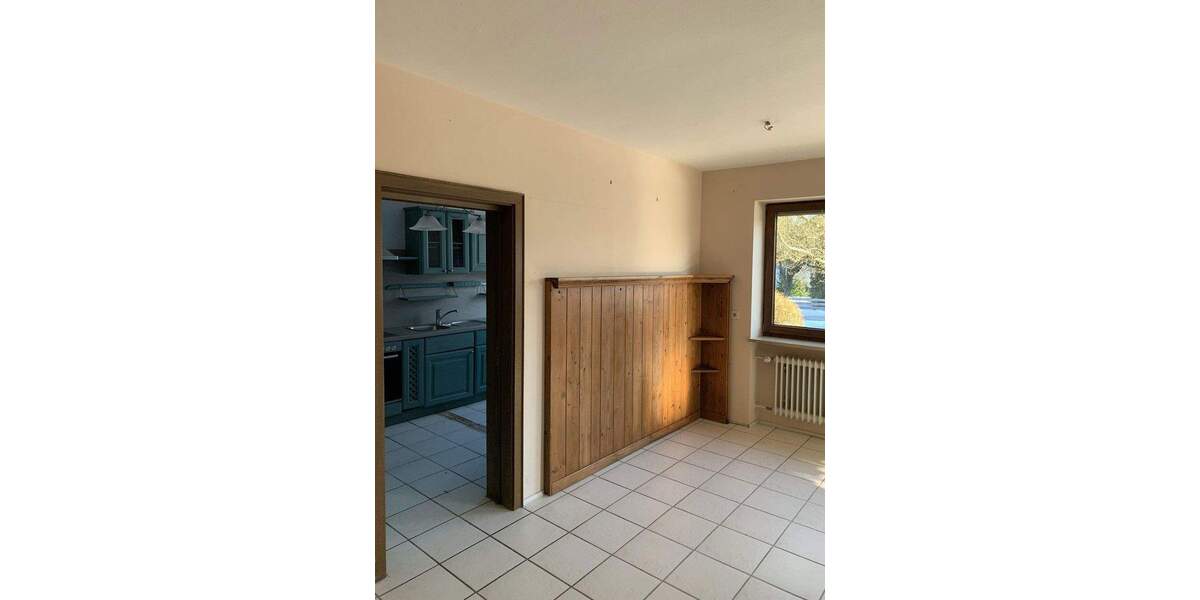 Einfamilienhaus Bad Birnbach Asenham - 7 Zimmer, 210 m&sup2;, 390.000&euro; | Angebot:24793670