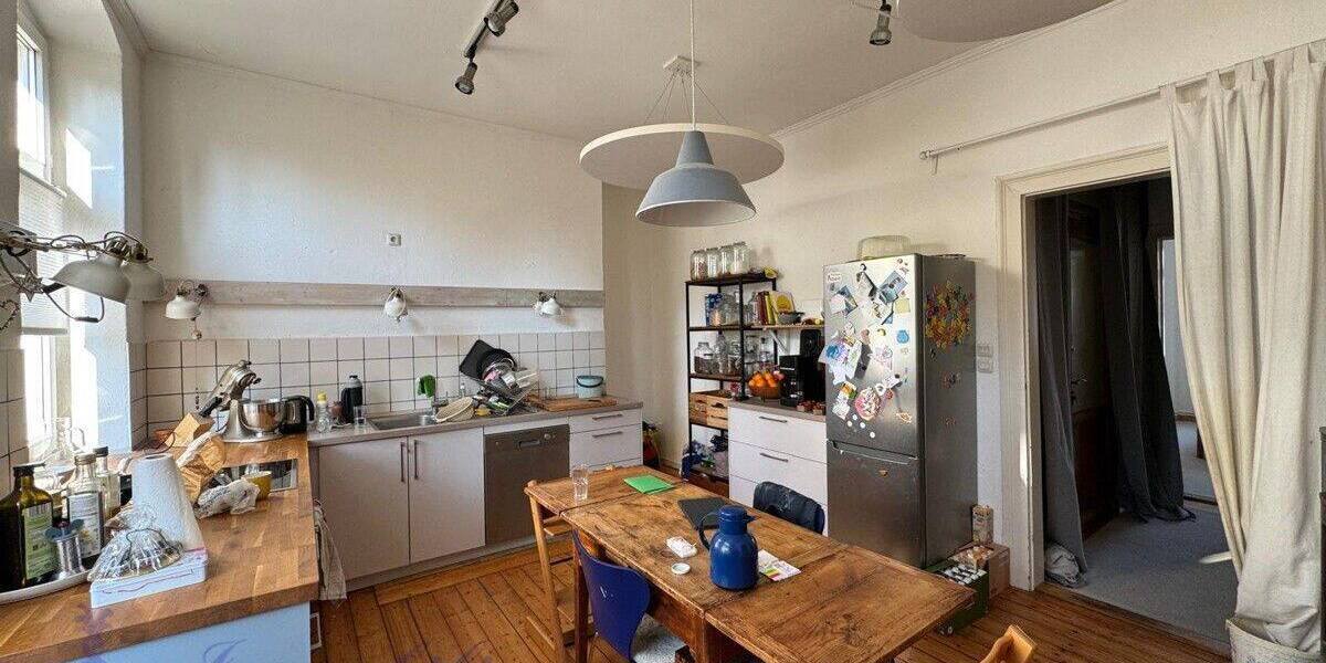 Etagenwohnung Detmold Innenstadt - 4 Zimmer, 105 m&sup2;, 920&euro; | Angebot:26826792