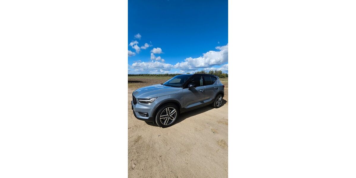 Volvo XC40 74.600 km 27.990 € Berlin 12209