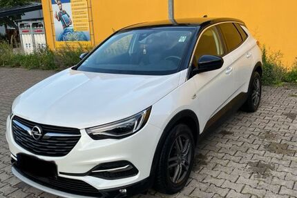 Opel Grandland (X) 165.000 km 13.999 &euro; Zusmarshausen 86441