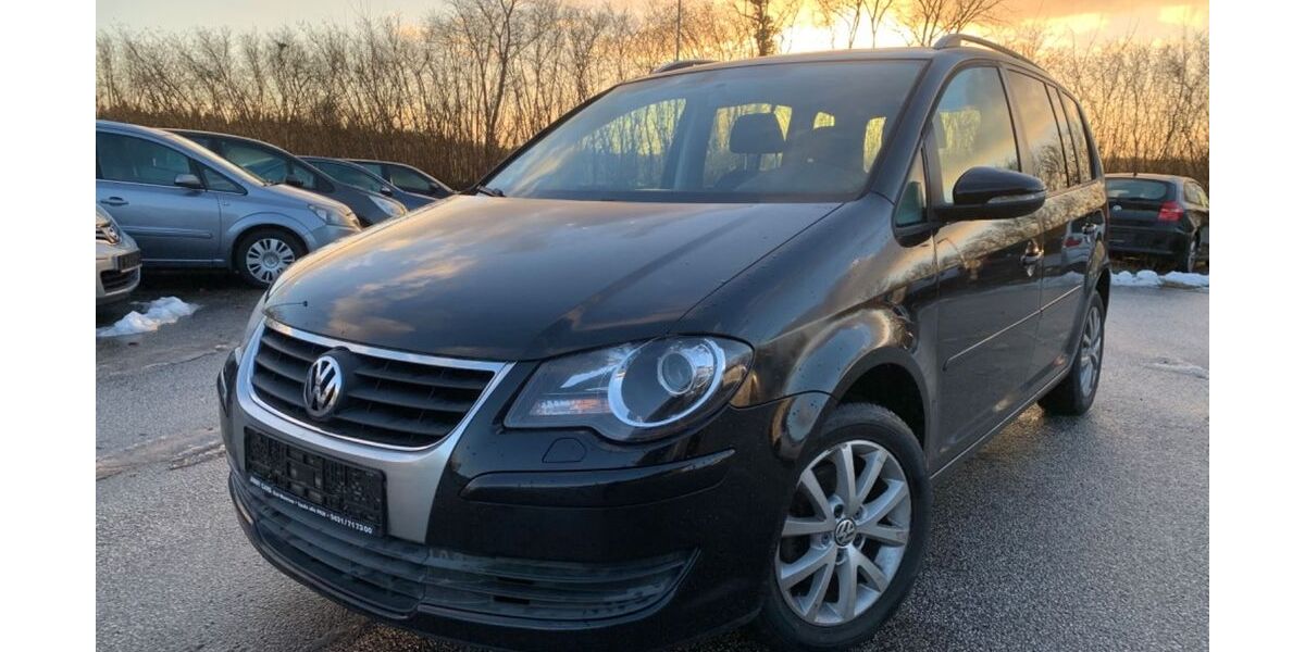 VW Touran 83.000 km 7.900 &euro; Stockelsdorf (Lübeck) 23617