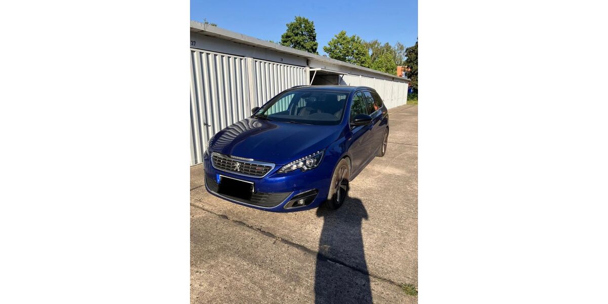 Peugeot 308 125.953 km 7.990 &euro; Dresden 01277