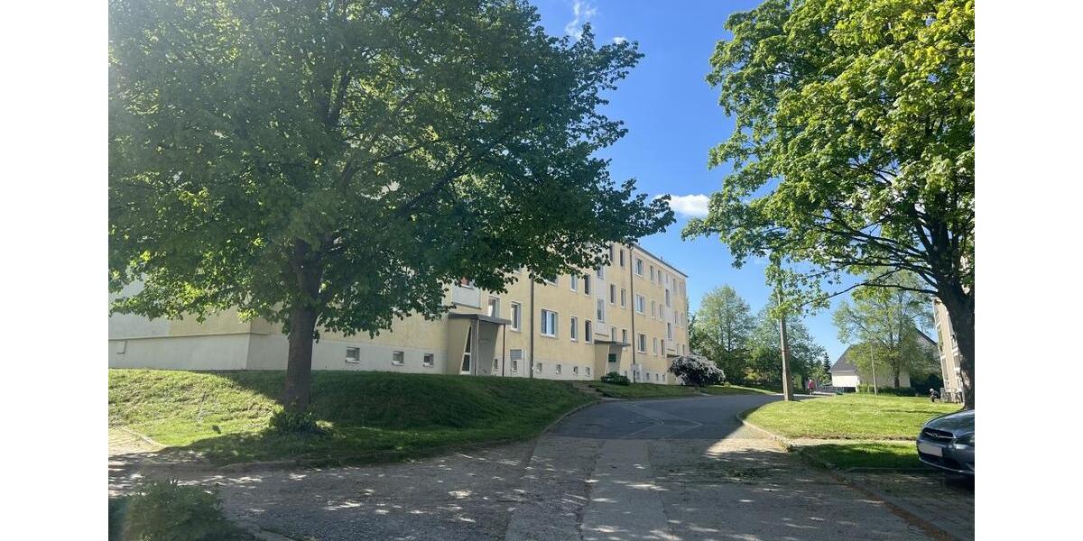 Etagenwohnung Dorfhain - 3 Zimmer, 66 m&sup2;, 399&euro; | Angebot:25286996