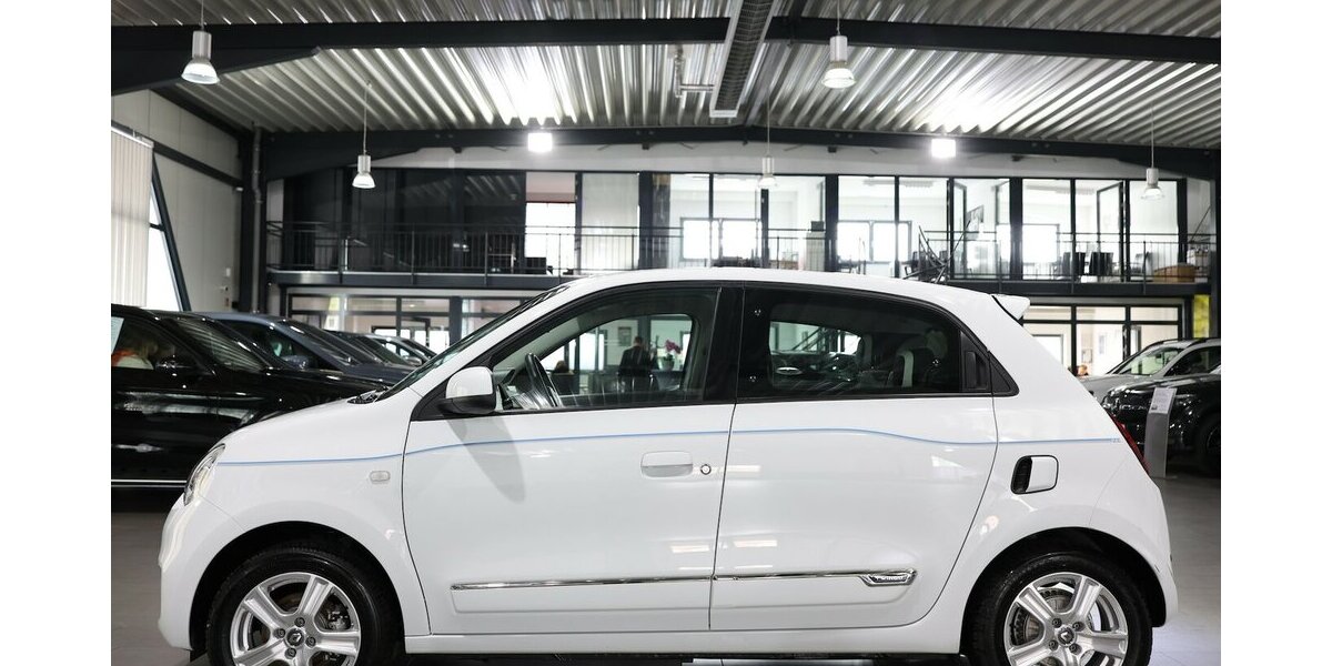 Renault Twingo INTENS ELECTRIC SPURHALTE, LEDER, KAMERA 12.000 km 12.888 &euro; Hamm 59077