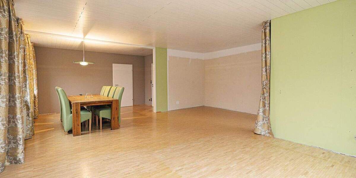 Großzügig, ruhig & voller Möglichkeiten - Ihr gepflegter Bungalow in Schloß Holte-Stukenbrock 4 zimmer