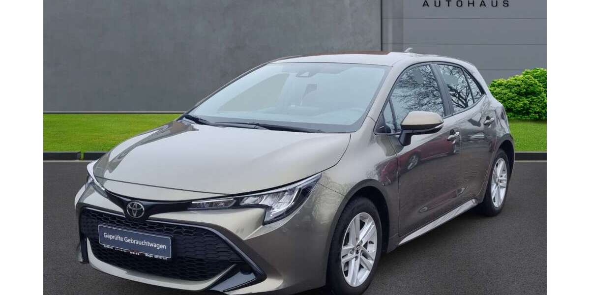 Toyota Corolla 34.077 km 17.900 &euro; Wingst 21789