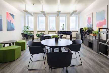 Büro in Offenbach am Main 350 € 8 m²