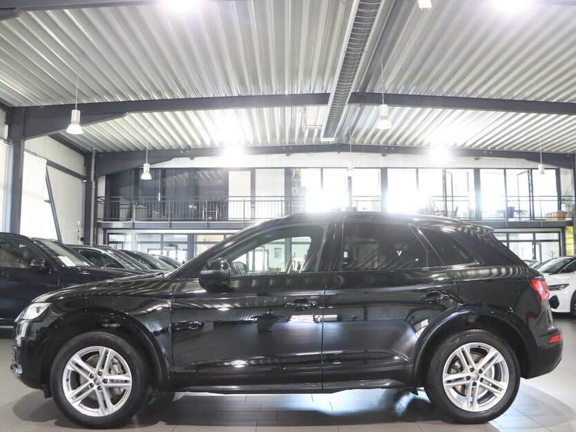 Audi Q5 40 TDI QUATTRO S-LINE SPORT BLACK / PANORAMA 192.000 km 24.111 € Hamm 59077
