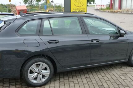 VW Golf 10.000 km 22.790 &euro; Inneringen 72513
