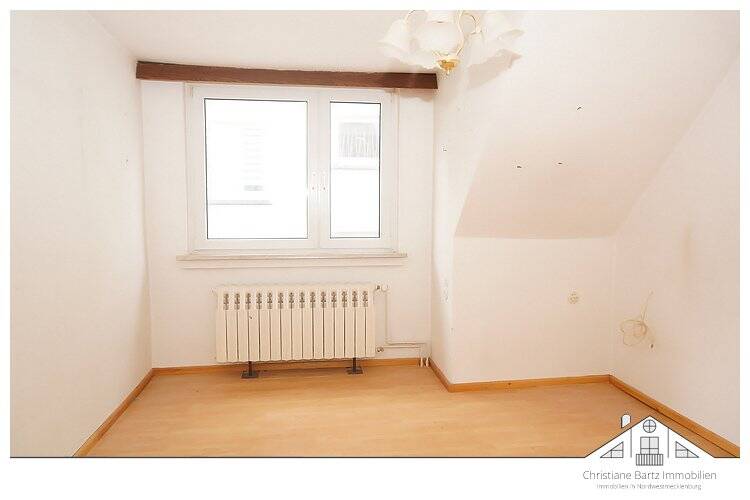 Einfamilienhaus Neukloster - 5 Zimmer, 100 m&sup2;, 134.750&euro; | Angebot:25747414