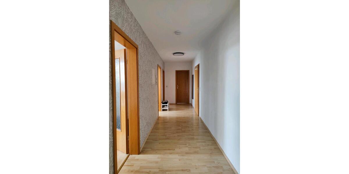 Etagenwohnung Reichenbach im Vogtland - 3 Zimmer, 59 m&sup2;, 310&euro; | Angebot:26339661