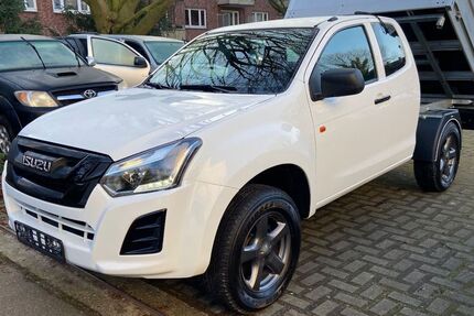 Isuzu D-Max 158.500 km 23.300 &euro; Hamburg 20535