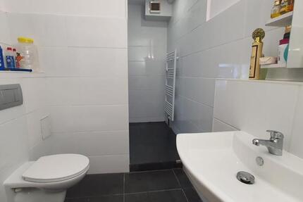 Haus Essen Stadtbezirk V - 22 Zimmer, 550 m&sup2;, 750.000&euro; | Angebot:27430316