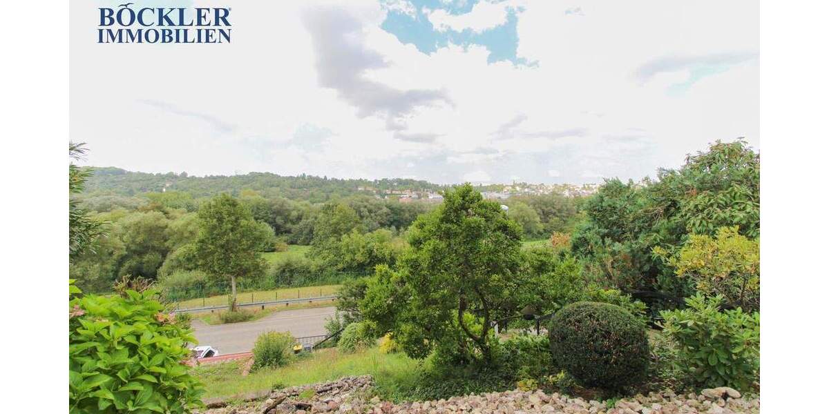 Etagenwohnung Pforzheim Buckenberg - 3 Zimmer, 89 m&sup2;, 790&euro; | Angebot:25391139