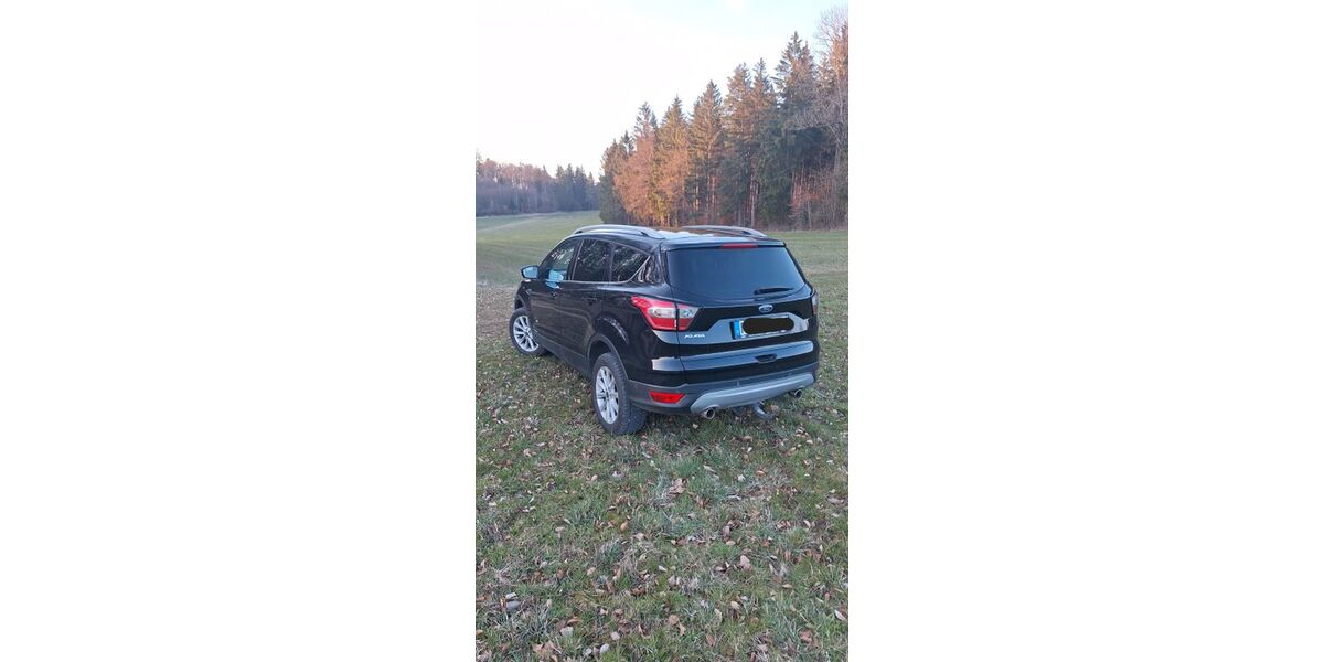 Ford Kuga 112.000 km 12.750 &euro; Trochtelfingen 72818