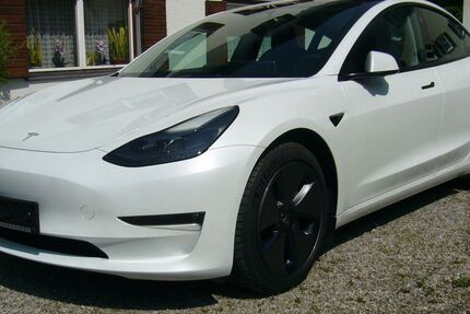 Tesla Model 3 24.500 km 31.490 &euro; Kaltental-Blonhofen 87662