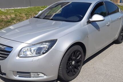 Opel Insignia 185.602 km 2.975 &euro; Empfingen 72186