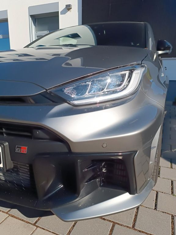 Toyota Yaris 2.980 km 44.950 € Wachenheim an der Weinstraße 67157